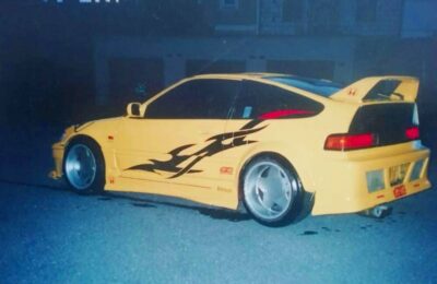 CRX s tribalem